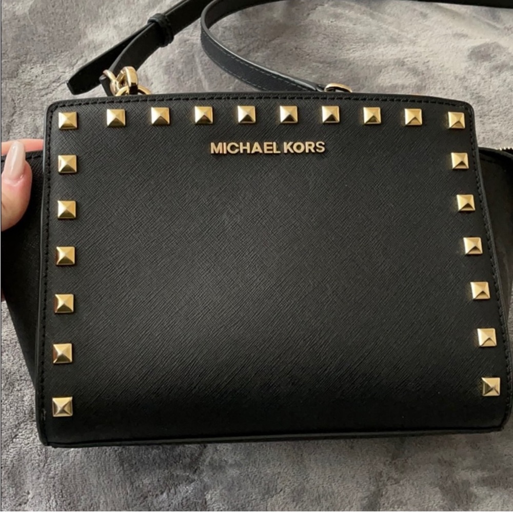 Michael Kors Selma Crossbody Purse